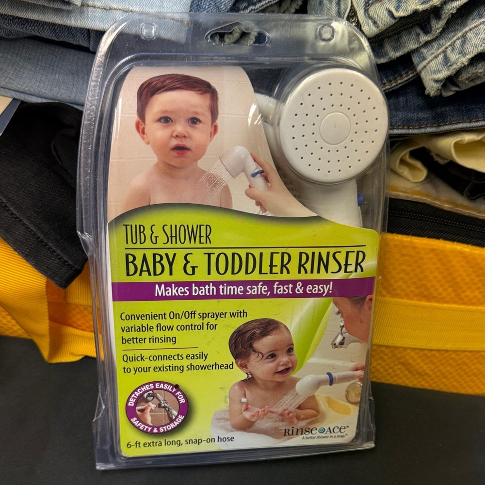 Rinse Ace Baby & Toddler Rinser convenient on/off sprayer with variable flow new